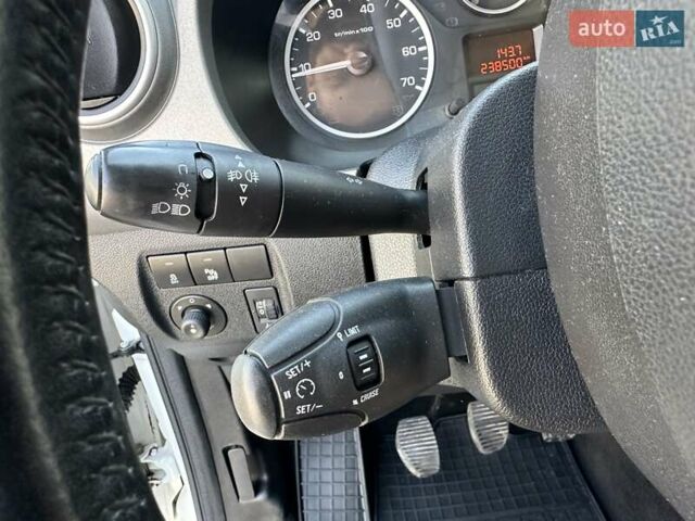 Белый Ситроен Берлинго, объемом двигателя 1.6 л и пробегом 240 тыс. км за 7650 $, фото 1 на Automoto.ua