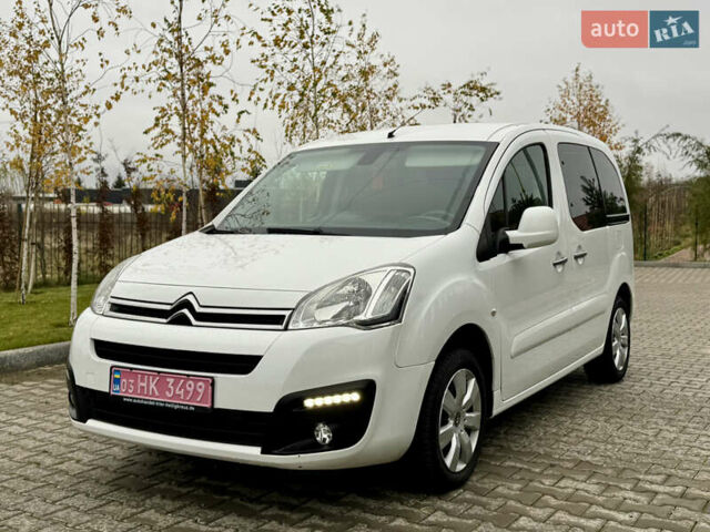 Белый Ситроен Берлинго, объемом двигателя 1.6 л и пробегом 192 тыс. км за 8850 $, фото 1 на Automoto.ua