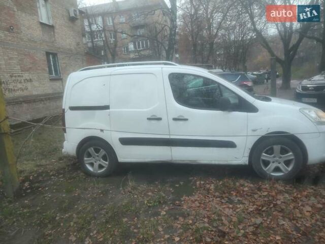 Белый Ситроен Берлинго, объемом двигателя 1.56 л и пробегом 202 тыс. км за 8500 $, фото 12 на Automoto.ua