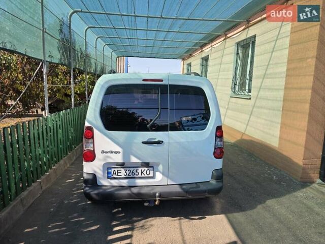 Белый Ситроен Берлинго, объемом двигателя 1.56 л и пробегом 90 тыс. км за 11500 $, фото 14 на Automoto.ua