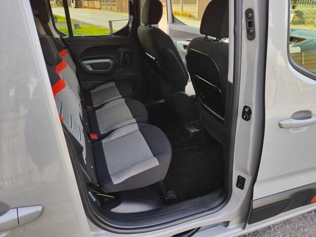 Ситроен Берлинго 2018 в Киеве на Automoto.ua Белый Ситроен Берлинго, объемом двигателя 1.5 л и пробегом 120 тыс. км за 8900 $, фото 10 на Automoto.ua