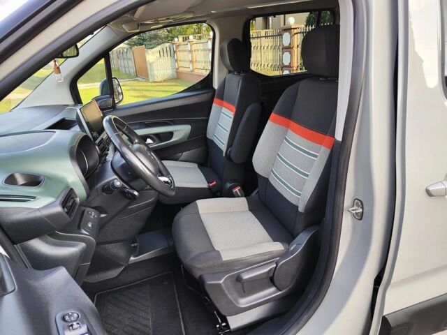 Ситроен Берлинго 2018 в Киеве на Automoto.ua Белый Ситроен Берлинго, объемом двигателя 1.5 л и пробегом 120 тыс. км за 8900 $, фото 9 на Automoto.ua