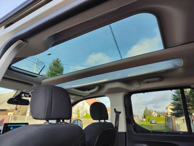 Ситроен Берлинго 2018 в Киеве на Automoto.ua Белый Ситроен Берлинго, объемом двигателя 1.5 л и пробегом 120 тыс. км за 8900 $, фото 22 на Automoto.ua