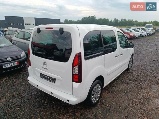 Белый Ситроен Берлинго, объемом двигателя 1.6 л и пробегом 172 тыс. км за 10500 $, фото 15 на Automoto.ua