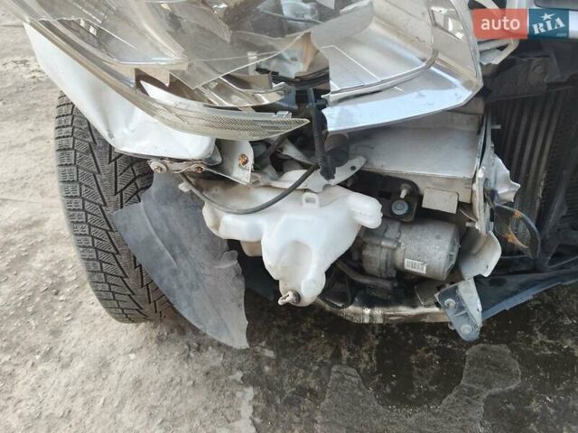 Білий Сітроен Берлінго, об'ємом двигуна 1.6 л та пробігом 86 тис. км за 5500 $, фото 4 на Automoto.ua