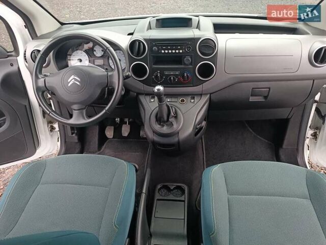 Білий Сітроен Берлінго, об'ємом двигуна 1.6 л та пробігом 172 тис. км за 11950 $, фото 30 на Automoto.ua