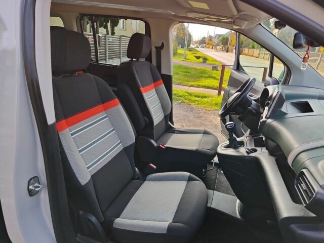 Ситроен Берлинго 2018 в Киеве на Automoto.ua Белый Ситроен Берлинго, объемом двигателя 1.5 л и пробегом 120 тыс. км за 8900 $, фото 17 на Automoto.ua