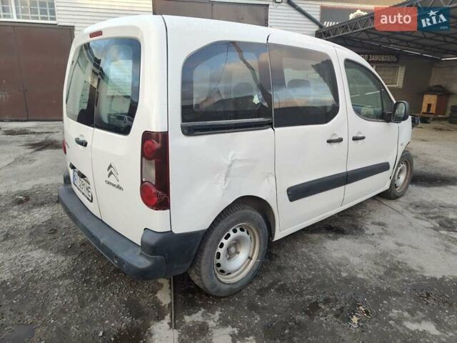 Білий Сітроен Берлінго, об'ємом двигуна 1.6 л та пробігом 86 тис. км за 5500 $, фото 2 на Automoto.ua