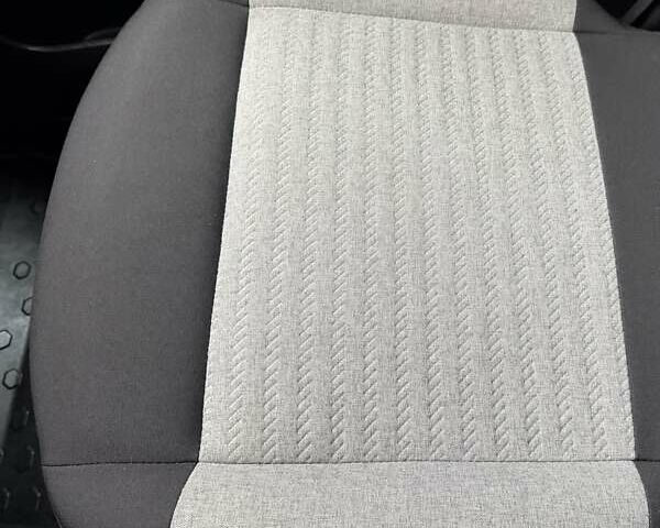 Белый Ситроен Берлинго, объемом двигателя 1.5 л и пробегом 159 тыс. км за 15950 $, фото 76 на Automoto.ua