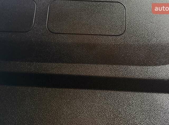 Белый Ситроен Берлинго, объемом двигателя 1.5 л и пробегом 159 тыс. км за 15950 $, фото 111 на Automoto.ua