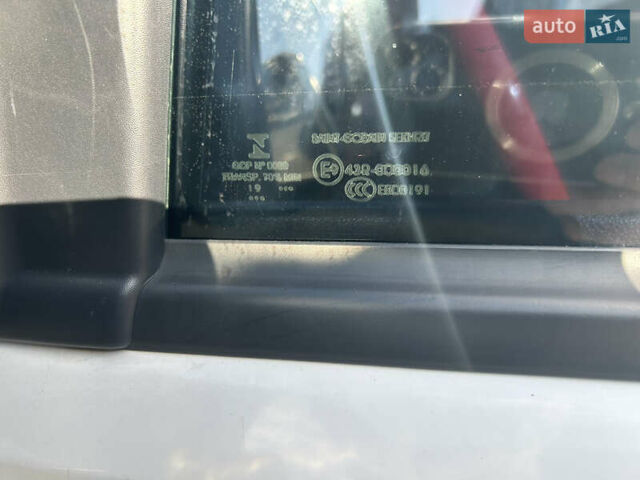 Белый Ситроен Берлинго, объемом двигателя 1.56 л и пробегом 49 тыс. км за 20700 $, фото 19 на Automoto.ua