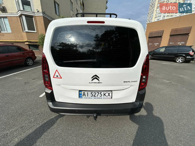 Белый Ситроен Берлинго, объемом двигателя 1.56 л и пробегом 49 тыс. км за 20700 $, фото 2 на Automoto.ua