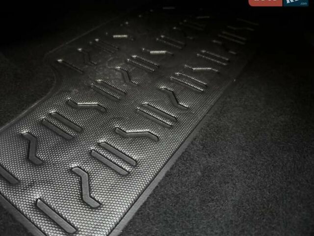 Белый Ситроен Берлинго, объемом двигателя 1.5 л и пробегом 159 тыс. км за 15950 $, фото 72 на Automoto.ua