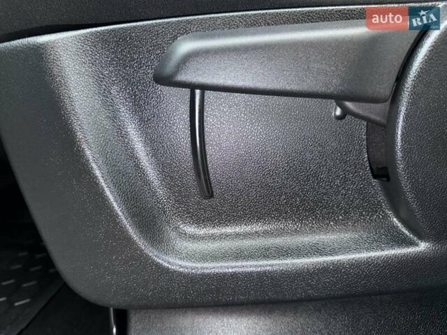 Белый Ситроен Берлинго, объемом двигателя 1.5 л и пробегом 159 тыс. км за 15950 $, фото 63 на Automoto.ua