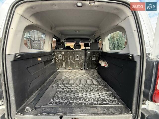 Сітроен Берлінго 2019 у Борисполе на Automoto.ua Білий Сітроен Берлінго, об'ємом двигуна 1.56 л та пробігом 120 тис. км за 13300 $, фото 66 на Automoto.ua