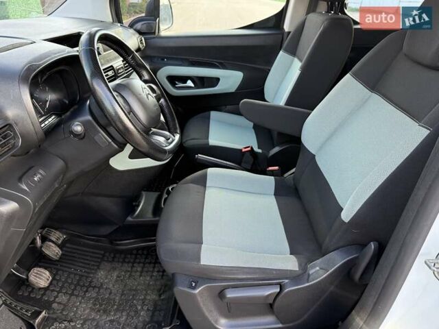 Сітроен Берлінго 2019 у Борисполе на Automoto.ua Білий Сітроен Берлінго, об'ємом двигуна 1.56 л та пробігом 120 тис. км за 13300 $, фото 42 на Automoto.ua