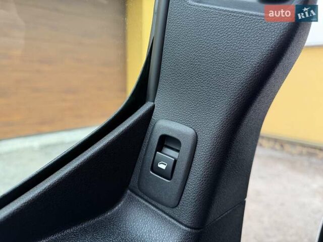 Белый Ситроен Берлинго, объемом двигателя 1.5 л и пробегом 159 тыс. км за 15950 $, фото 106 на Automoto.ua