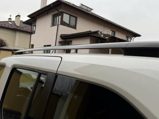 Белый Ситроен Берлинго, объемом двигателя 1.5 л и пробегом 159 тыс. км за 15950 $, фото 32 на Automoto.ua