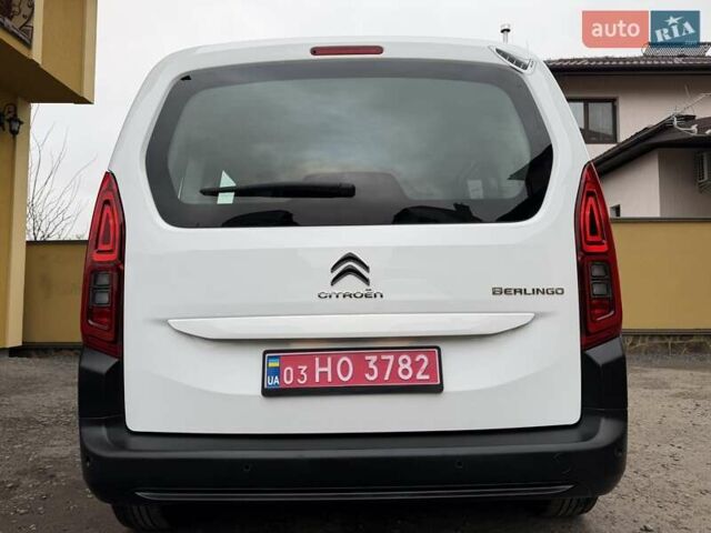 Белый Ситроен Берлинго, объемом двигателя 1.5 л и пробегом 159 тыс. км за 15950 $, фото 7 на Automoto.ua