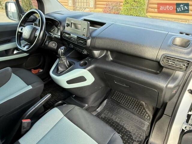 Сітроен Берлінго 2019 у Борисполе на Automoto.ua Білий Сітроен Берлінго, об'ємом двигуна 1.56 л та пробігом 120 тис. км за 13300 $, фото 57 на Automoto.ua