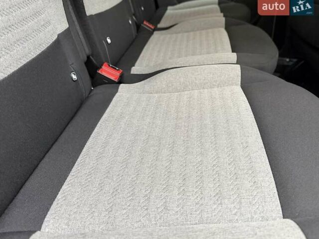 Белый Ситроен Берлинго, объемом двигателя 1.5 л и пробегом 159 тыс. км за 15950 $, фото 117 на Automoto.ua