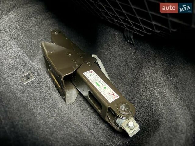 Белый Ситроен Берлинго, объемом двигателя 1.5 л и пробегом 159 тыс. км за 15950 $, фото 118 на Automoto.ua