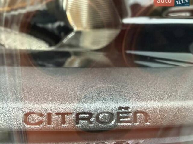 Белый Ситроен Берлинго, объемом двигателя 1.5 л и пробегом 159 тыс. км за 15950 $, фото 16 на Automoto.ua