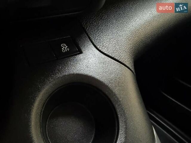 Белый Ситроен Берлинго, объемом двигателя 1.5 л и пробегом 159 тыс. км за 15950 $, фото 87 на Automoto.ua