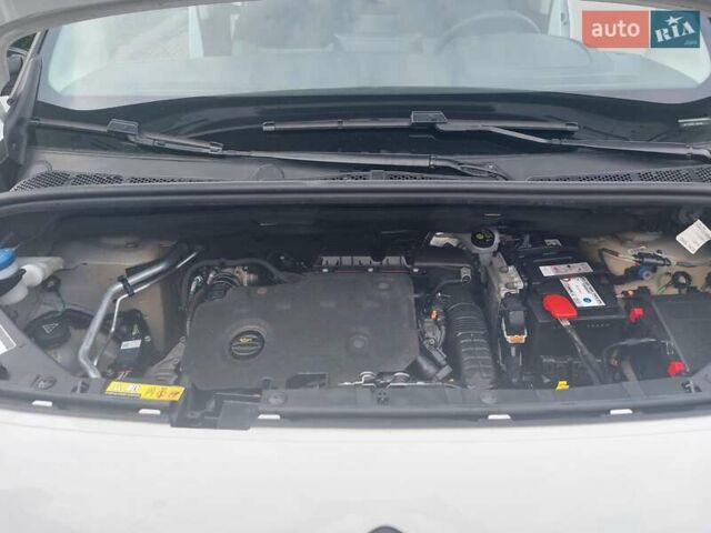 Белый Ситроен Берлинго, объемом двигателя 1.5 л и пробегом 186 тыс. км за 15100 $, фото 29 на Automoto.ua