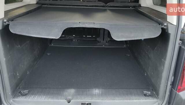 Білий Сітроен Берлінго, об'ємом двигуна 1.6 л та пробігом 114 тис. км за 18200 $, фото 16 на Automoto.ua