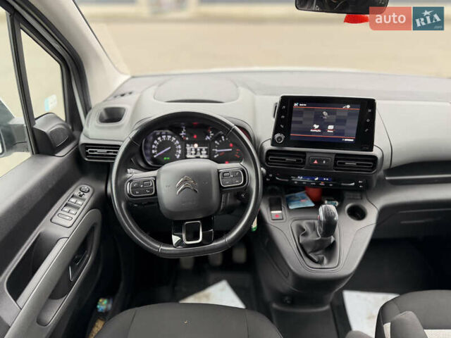 Білий Сітроен Берлінго, об'ємом двигуна 1.5 л та пробігом 194 тис. км за 15999 $, фото 40 на Automoto.ua