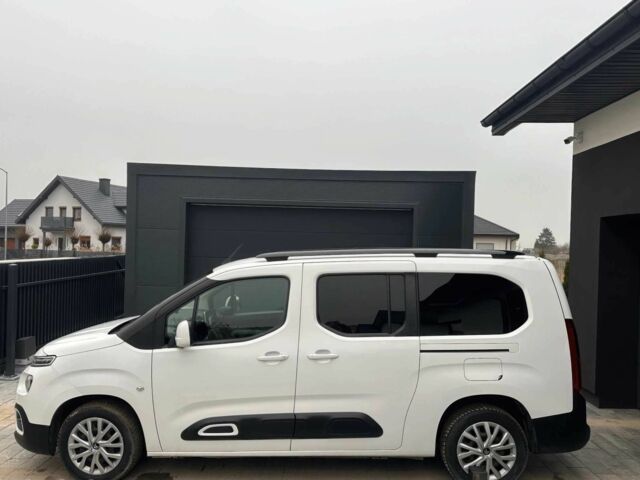 Білий Сітроен Берлінго, об'ємом двигуна 1.5 л та пробігом 65 тис. км за 4000 $, фото 3 на Automoto.ua