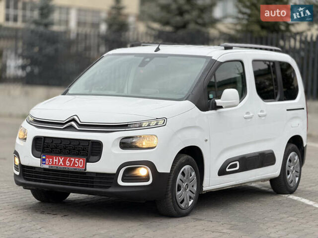 Білий Сітроен Берлінго, об'ємом двигуна 1.5 л та пробігом 194 тис. км за 15999 $, фото 3 на Automoto.ua