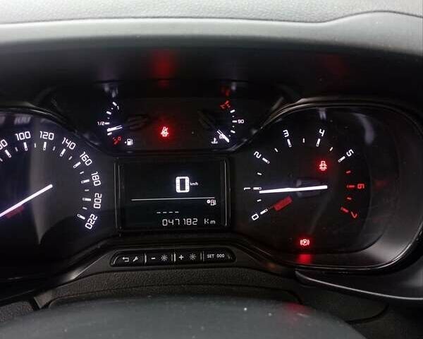 Білий Сітроен Берлінго, об'ємом двигуна 1.56 л та пробігом 47 тис. км за 20500 $, фото 6 на Automoto.ua