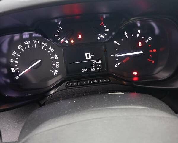 Белый Ситроен Берлинго, объемом двигателя 1.5 л и пробегом 47 тыс. км за 20900 $, фото 18 на Automoto.ua