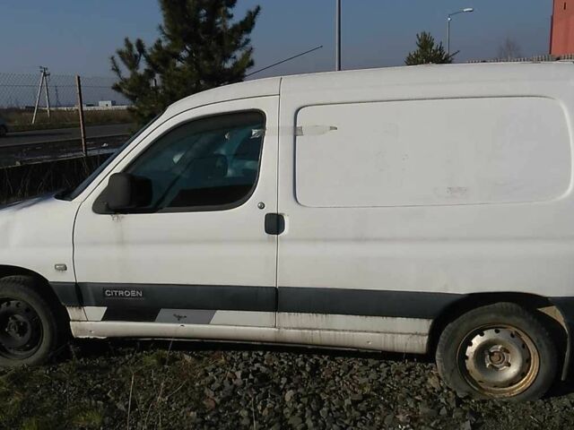 Белый Ситроен Берлинго, объемом двигателя 0 л и пробегом 3 тыс. км за 1059 $, фото 2 на Automoto.ua
