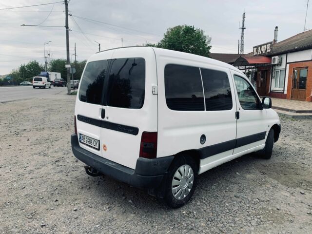 Ситроен Берлинго 2002 в Хмельнике на Automoto.ua Белый Ситроен Берлинго, объемом двигателя 1.9 л и пробегом 373 тыс. км за 3200 $, фото 3 на Automoto.ua