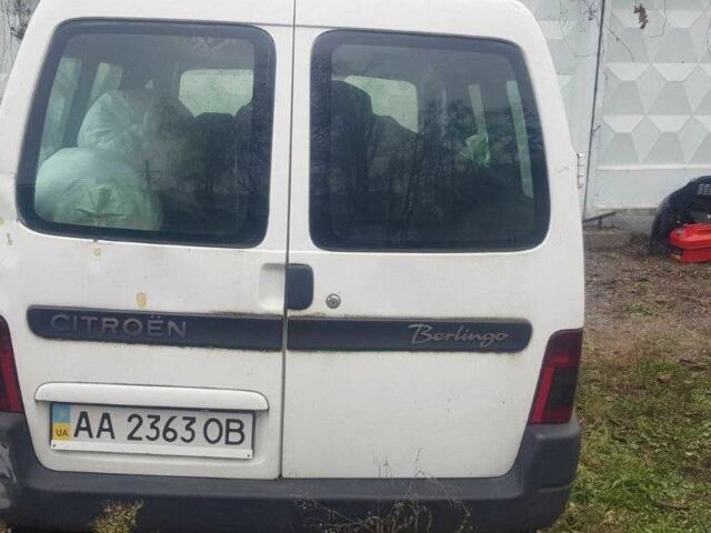 Белый Ситроен Берлинго, объемом двигателя 1.9 л и пробегом 500 тыс. км за 2012 $, фото 2 на Automoto.ua