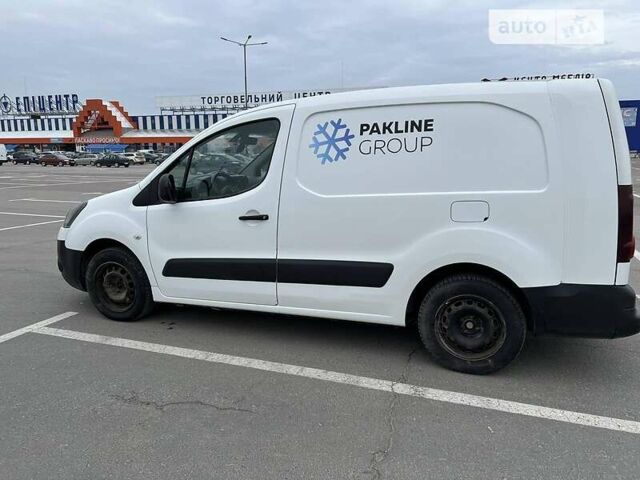 Білий Сітроен Берлінго, об'ємом двигуна 1.6 л та пробігом 494 тис. км за 4500 $, фото 4 на Automoto.ua