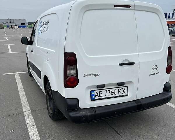 Білий Сітроен Берлінго, об'ємом двигуна 1.6 л та пробігом 494 тис. км за 4500 $, фото 5 на Automoto.ua