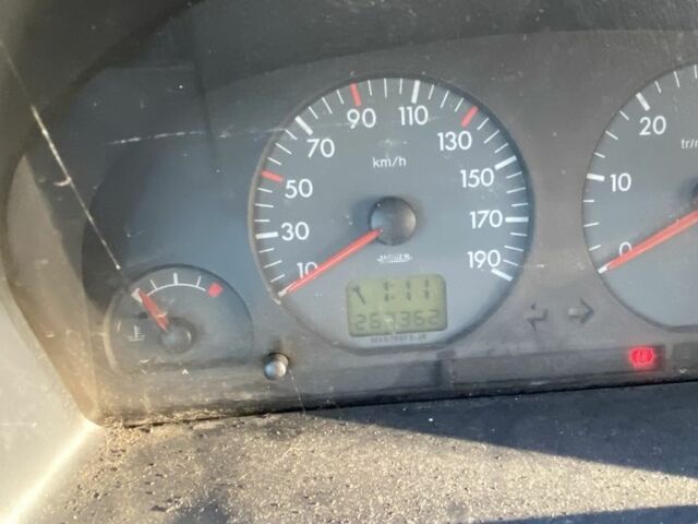 Белый Ситроен Берлинго, объемом двигателя 1.1 л и пробегом 267 тыс. км за 2000 $, фото 7 на Automoto.ua