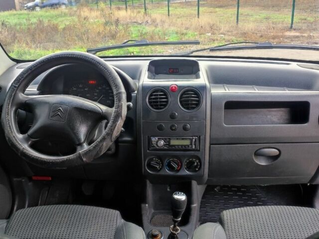 Белый Ситроен Берлинго, объемом двигателя 1.9 л и пробегом 508 тыс. км за 3200 $, фото 12 на Automoto.ua