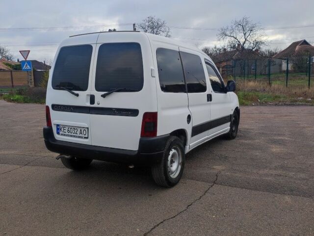 Белый Ситроен Берлинго, объемом двигателя 1.9 л и пробегом 508 тыс. км за 3200 $, фото 4 на Automoto.ua