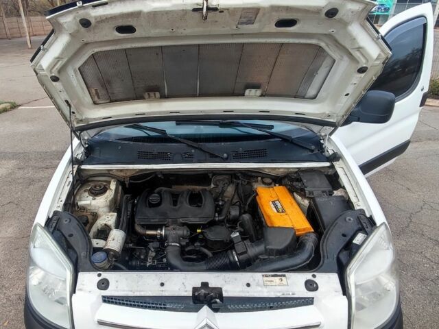 Белый Ситроен Берлинго, объемом двигателя 1.9 л и пробегом 508 тыс. км за 3200 $, фото 14 на Automoto.ua