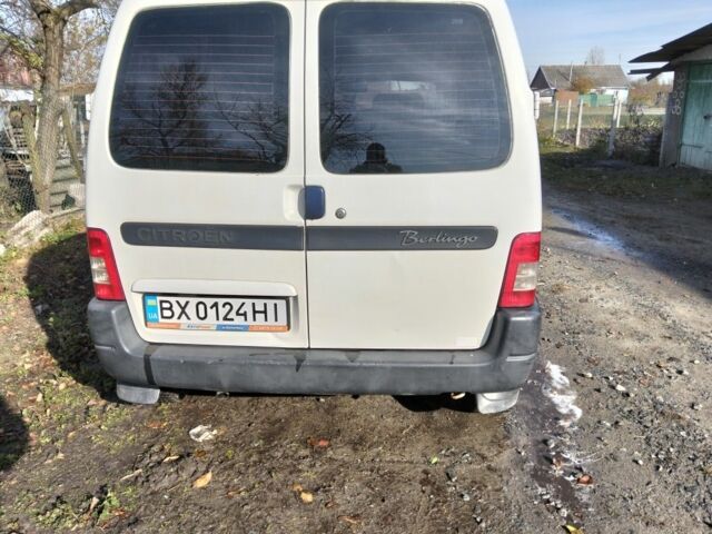 Белый Ситроен Берлинго, объемом двигателя 1.6 л и пробегом 197 тыс. км за 3500 $, фото 3 на Automoto.ua