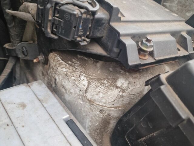 Белый Ситроен Берлинго, объемом двигателя 1.9 л и пробегом 353 тыс. км за 4000 $, фото 10 на Automoto.ua