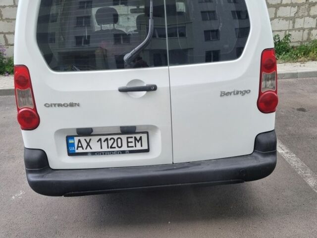 Белый Ситроен Берлинго, объемом двигателя 1.6 л и пробегом 190 тыс. км за 6800 $, фото 1 на Automoto.ua