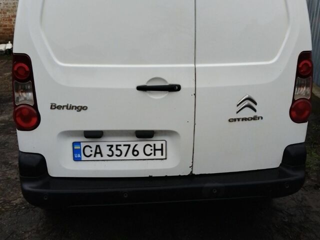 Белый Ситроен Берлинго, объемом двигателя 1.6 л и пробегом 260 тыс. км за 5500 $, фото 7 на Automoto.ua