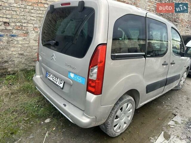 Бежевий Сітроен Берлінго, об'ємом двигуна 1.6 л та пробігом 253 тис. км за 4400 $, фото 7 на Automoto.ua