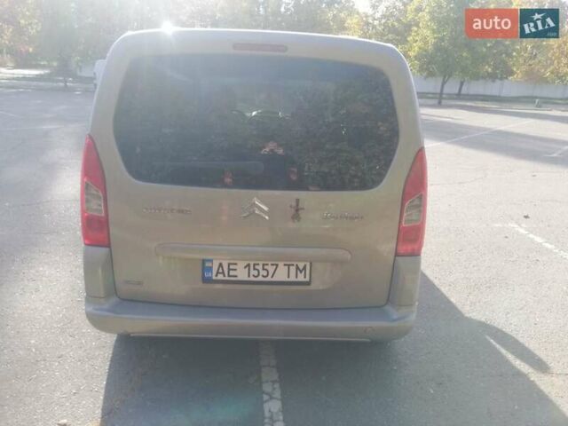 Бежевий Сітроен Берлінго, об'ємом двигуна 1.6 л та пробігом 285 тис. км за 6500 $, фото 24 на Automoto.ua